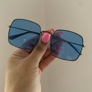 ‼️FINAL PRICE‼️ Blue Sunnies 😍😍🔥🔥